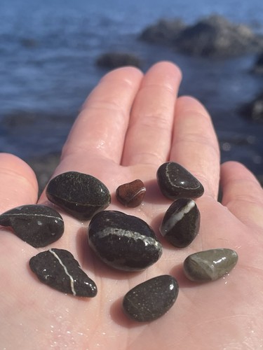 Small wishing stones from - 9x,