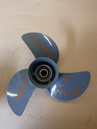 Honda outboard propeller - ,