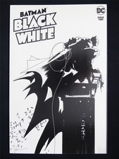 BATMAN: Black and White #2 - DC Comic #65O