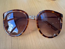 Guess Oversized Tortoiseshell SunglassesGood condition
