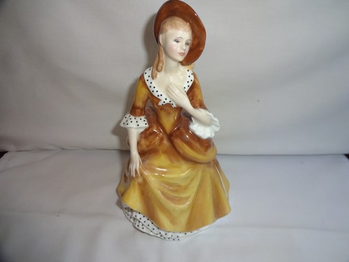 Royal doulton figurine sandra - royal,