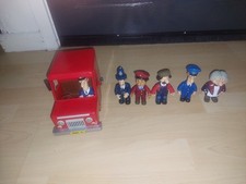 postman pat royal mail van