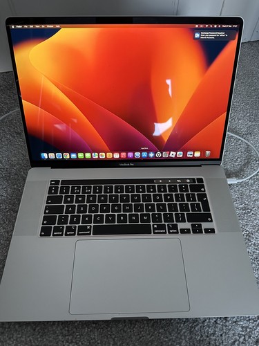 Apple macbook pro - , silver