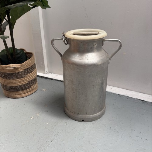 Large vintage french aluminium - large,