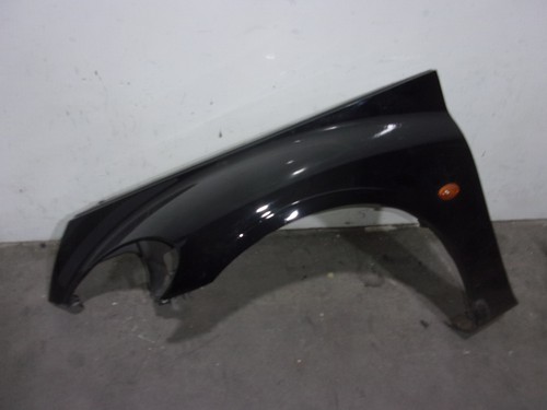 5015485af left front fin - left,