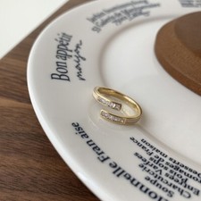 Gold pearl zircon - gold, ring