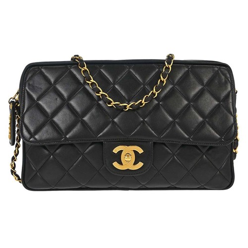 Chanel black lambskin - lambskin, camera