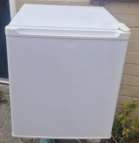 Table top fridge with freezer - table,