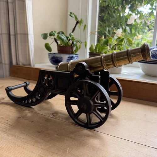 Vintage cast model - cast,