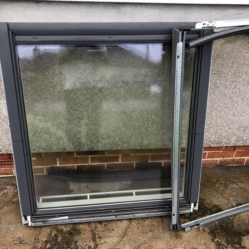 Velux window gpl - velux,