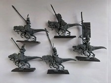 Dark Elves Cold One /