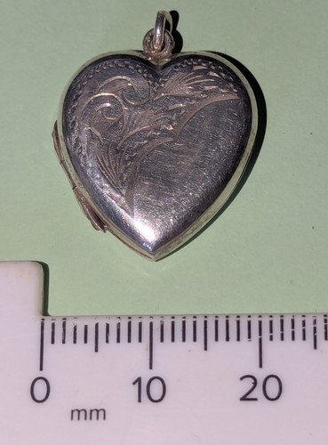 Vintage silver heart - silver, locket