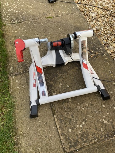 Elite qubo digital trainer
