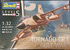 Revell Tornado GR.1 RAF Gulf War Fighter Jet 1:32 Scale Model Kit