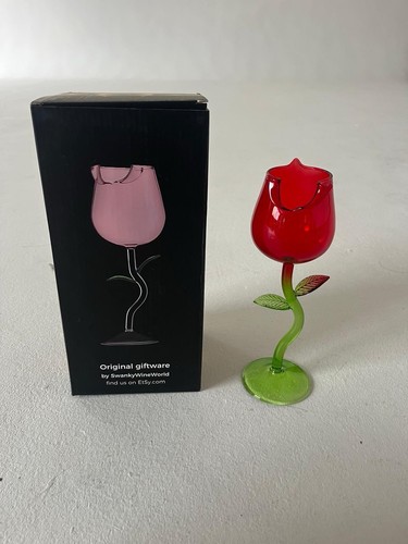 Red rose shaped - , glass.