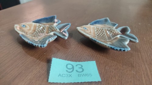 Pair vintage wade angel - vintage,