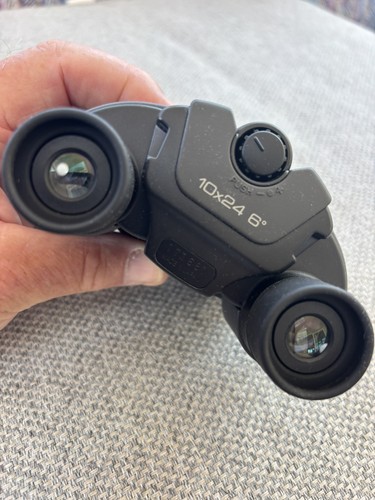 Pentax 10x24 ucf grey - pentax,