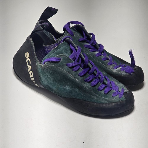 Scarpa force rock climbing - rock,