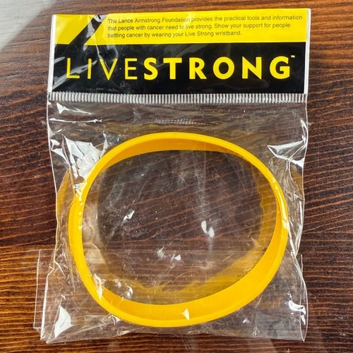 Nike livestrong yellow - nike,
