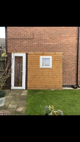 10x6 wooden shed very good - shed,