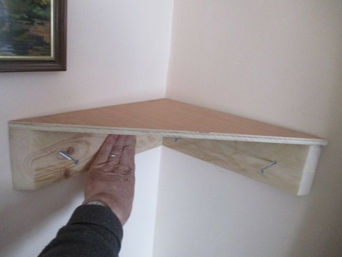 Medium size wooden - size,
