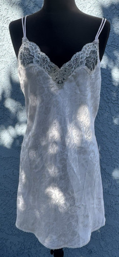 Vtg val mode pink nightie - mode,