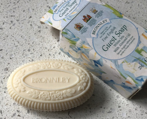 Bronnley soap bar white iris - soap,