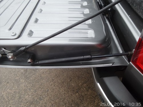 Brand new nissan navara - -,
