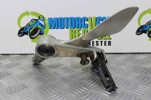 Honda vtr 1000 footrest - honda, f