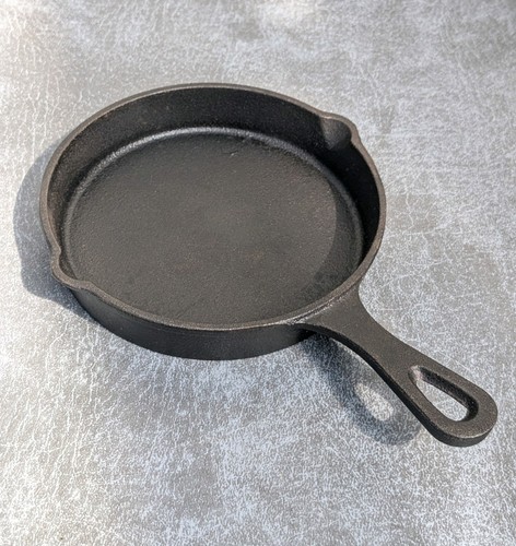 Cast iron frying pan - iron,
