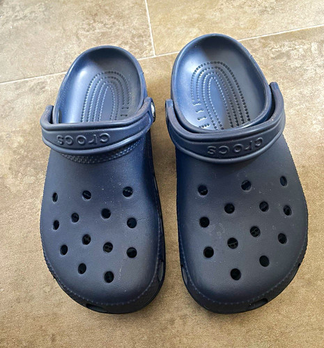 Crocs classic navy clog - crocs,