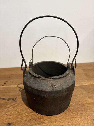 Vintage swain glue pot - no,
