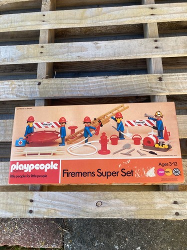 Vintage 1977 playpeople - vintage,