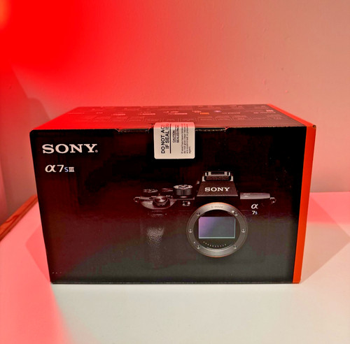 Brand new sony a7s iii - brand, digital