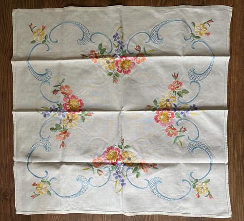 Vintage hand embroidered linen - embroidered,