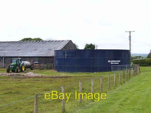 Photo 6x4 slurry tank - photo,