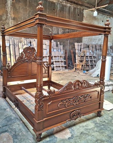 Beautifully designed king size - designed, king-size