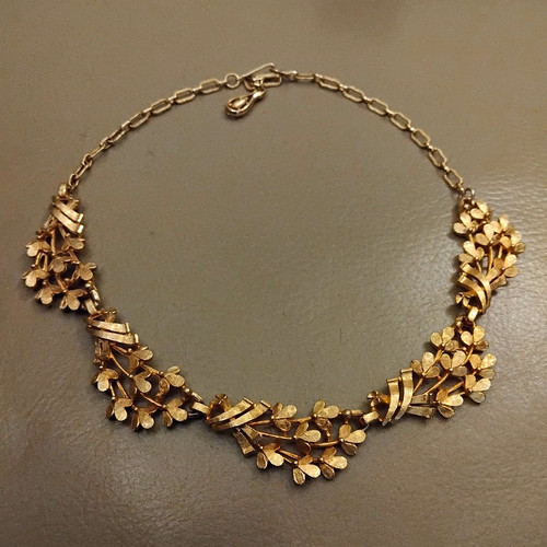 Vintage gold tone floral - tone, &