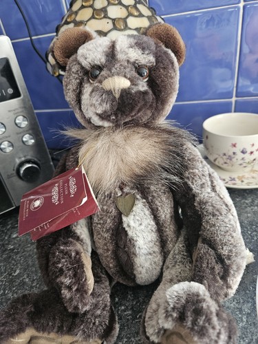 Charlie bears gary - charlie,