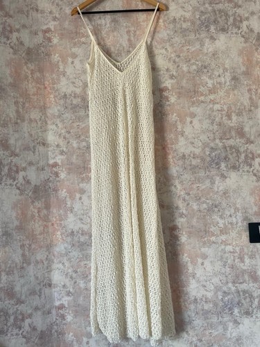Zara ecru sand crochet knit - zara,