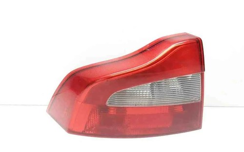 Volvo s80 rear light - volvo, ii