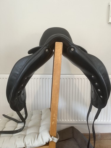 Antares dressage saddle 5 - antares,