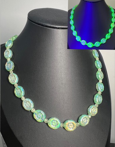 Green mint uranium glass - mint,