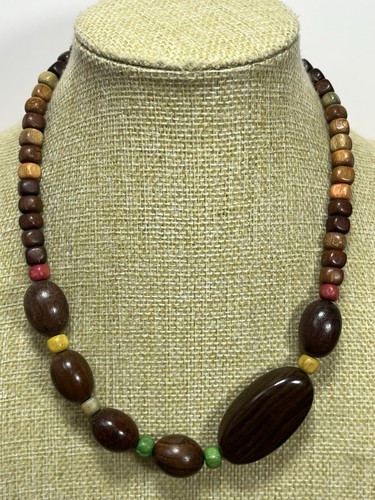Natural wooden bead - natural, statement