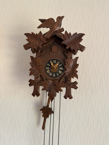Vintage cuckoo clock made - -,