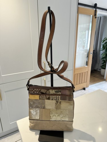 Stunning rare vintage coach - rare,