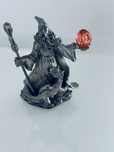 Wizard and dragon figurine - and, /