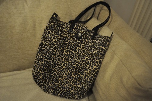 Ladies leopard print handbag - leopard,
