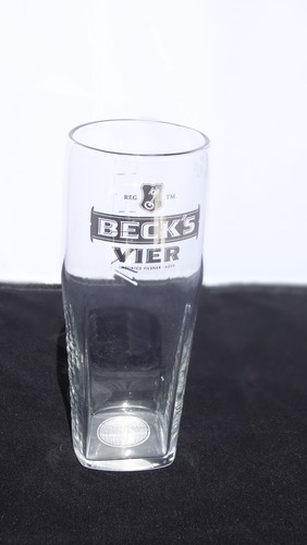 Beck vier genuine pint - x,