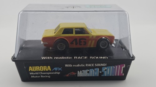 Datsun slot car aurora - slot, by